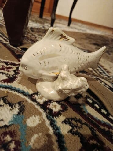 Biologiya: Fiqur, Keramika, rəng - Ağ — 1