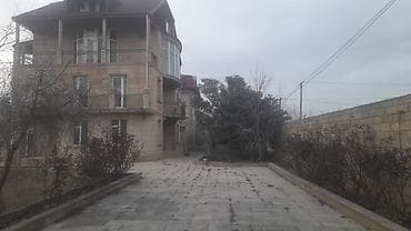 kredit ev: Villaların satışı. 2 si birlikde 40 sotun içində, biri remontlu, biri — 3