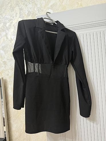 Qadın geyimləri: S-geyinen xanimlara olar. 1defe geyinilib yalniz — 2