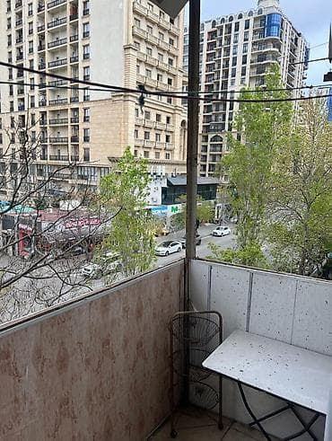 modul tipli ev: Bakı, 3 otaqlı, Köhnə tikili, 75 kv. m — 3