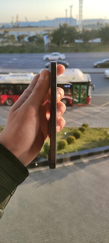 iphone 12 pro plata: IPhone 13, 128 GB, Blue Titanium, Face ID — 8