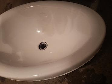 tula: • Oval formalı şaquli üstəqoyma (countertop) lavabo • Material: ağ — 1