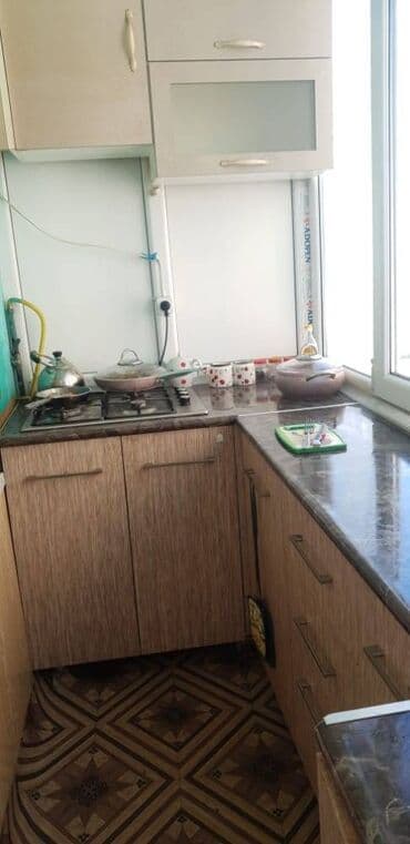 obyektlərin satışı: Bakı, 2 otaqlı, Köhnə tikili, m. Neftçilər, 40 kv. m — 14