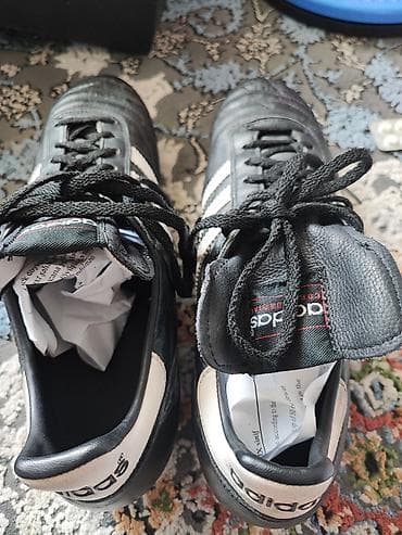 Butslar: Butslar Adidas, Ölçü: 40, İşlənmiş — 1