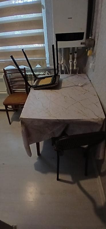 Для кухни, Нераскладной, Прямоугольный стол