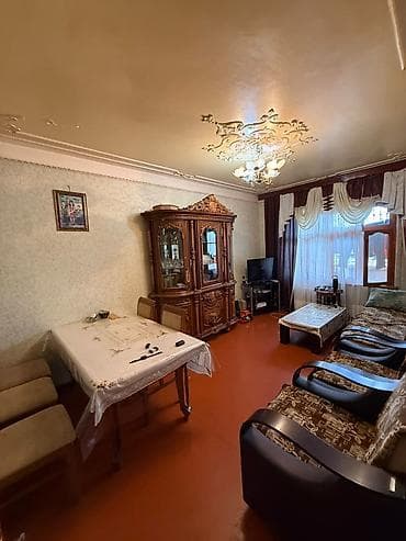 kiraye ev bayilda: Ev 3 otaǧ kupçalı xalglar dostluǧu metroya 10 dəq məsafədə məktəbə 5 — 9