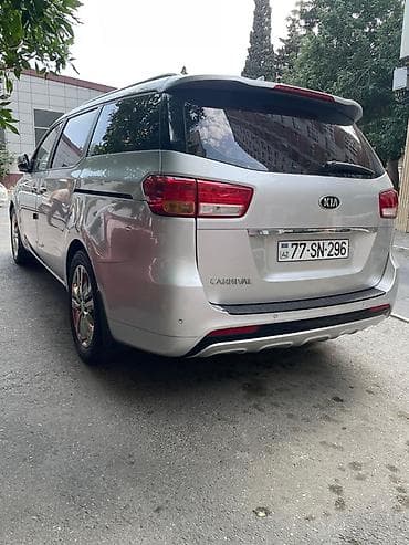 karavan satışı turbo az: Kia Carnival: 2.2 l | 2015 il Van/Minivan — 3