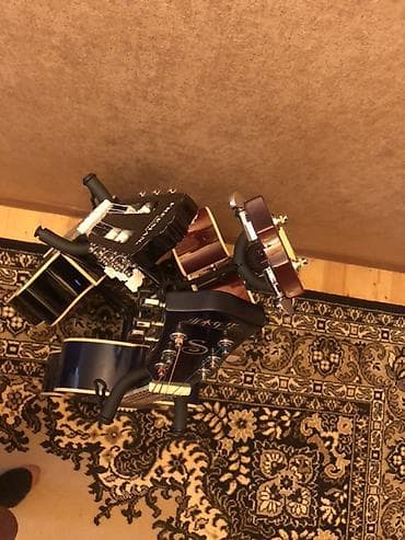 gitara barter: Veziyyetleri eladir Simleri yenidir Cantalari var Lalafodan — 5