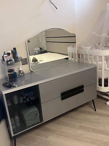 carpayllar: İkinəfərlik çarpayı, Dolab, Komod, Termo, Yeni — 7