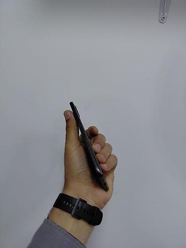 veb vatsap com: Xiaomi Mi 8, 64 GB, rəng - Qara, 
 Düyməli, Sensor, Barmaq izi — 6