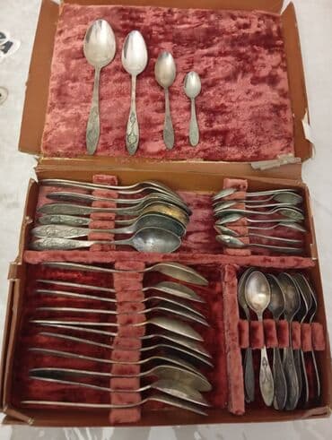 süfrə modelləri: Qədimi qaşıq dəsti – müxtəlif ölçülərdə, qutulu - Tərkib: böyük — 2