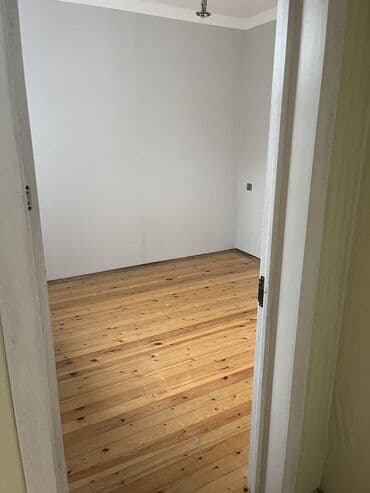 qarayevde kiraye evlər: 40 kv. m, 2 otaqlı — 6