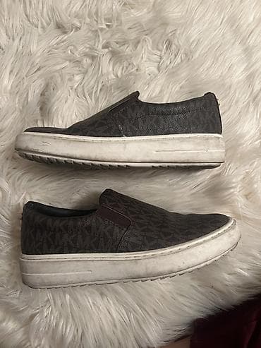 ayaqqab: Məhsul: Michael Kors qadın slip-on krossovkaları - Model: Slip-on — 2