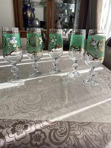 Qədəhlər, rəng - Yaşıl, Şüşə