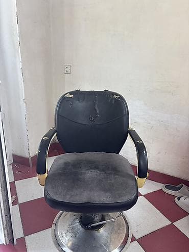 sunger: Bərbər/kosmetoloji kreslosu - Hidravlik mexanizm: ayaq pedalı ilə — 1