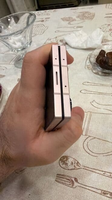 samsung fold 3 qiymeti: Samsung Galaxy Z Fold6, 256 GB — 3