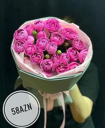 kaktus gülü: 8 Mart üçün xüsusi gül kompozisiyası – şəffaf kvadrat qutuda qırmızı — 6