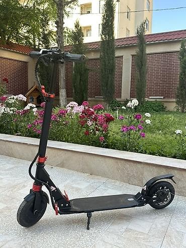 Elektrik nəqliyyatı: Elektrik skuter – qatlana bilən, şəhər içi rahat hərəkət üçün. Bu — 1