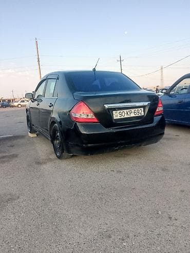 bmw e39 ehtiyat hisseleri: Salam maşın çox təcili satılır deyə ucuz qiymətə verem otur sür — 8