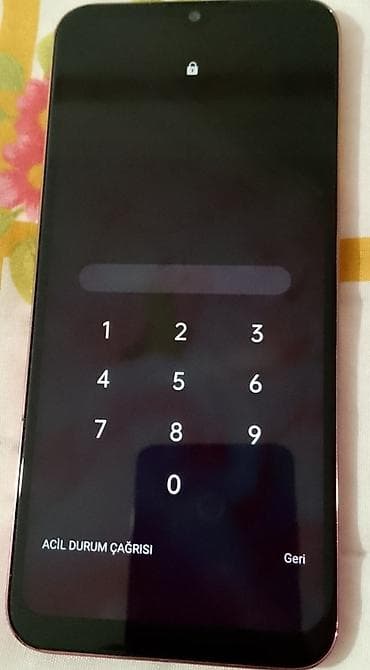 apple iphone 6 plus: Telefon ideal haldadır və heç bir problemi yoxdur . Qutusu adaptörü — 2