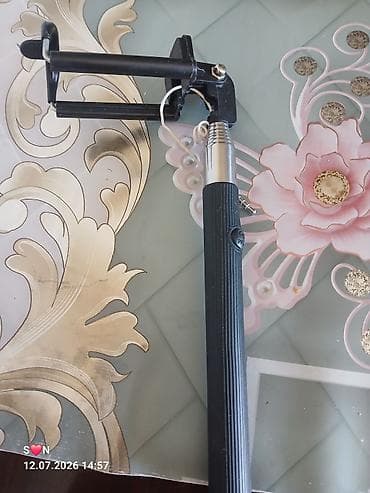 AUX kabel ilə işləyən selfi çubuğu - 3.5 mm qulaqcıq girişi