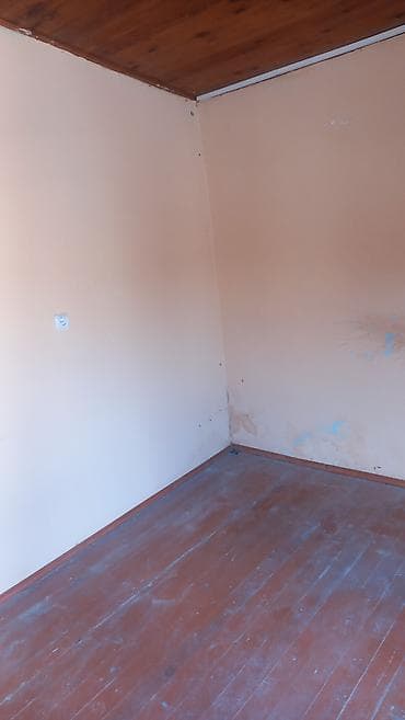 60 mine evler: Zabrat1 qəsəbəsində 21 saylı poliklinikanın qabağında isdehsalat və — 10