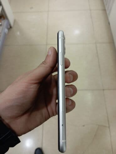 ipad 9 nesil: IPhone 11, 64 GB, Ağ, Face ID — 4