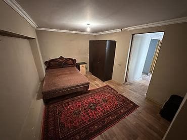 yeni ramanida ev: Yeni Ramanada 3 otaqlı ev kirayə verilir.Yalnız ailələrə verilir — 3