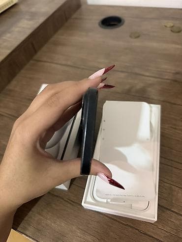 i̇phine: IPhone 15, Qara, Sənədlərlə — 5