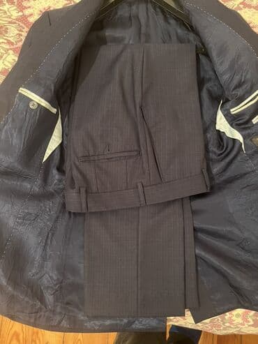 kişi geyimi: Yaxsi veziyyetde S olcuye uygundu — 3