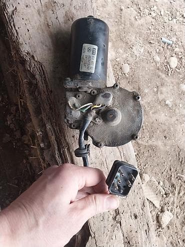 Motonəqliyyat: Məhsul: Avtomobil üçün müxtəlif ehtiyat hissələri və aksesuarlar dəsti — 3