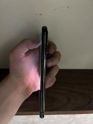 IPhone 11, 64 GB, Qara, Face ID — 4