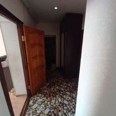 ağdam kirayə evlər: Razində, 252 nömrəli məktəbin qarşısında, Access Bankın yanında, 5 — 6