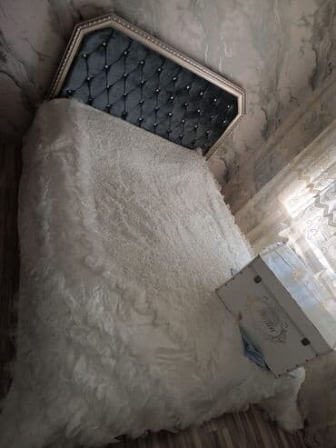 Hediyye olaraq alinib,islenmeyib qiymeti 55 aznsekilde gorunen