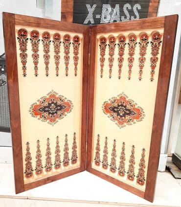 saski: Nərd taxta Taxtadan hazırlanmış naxışlı 🔱Nərd🪵 🔹️Laklı🖌 🔹️Üzərində — 2