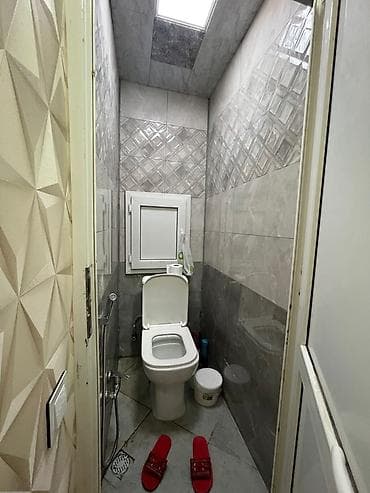 Sanitar qovşağı və hamam üçün tam hazır set - Tualet otağı: kombinə