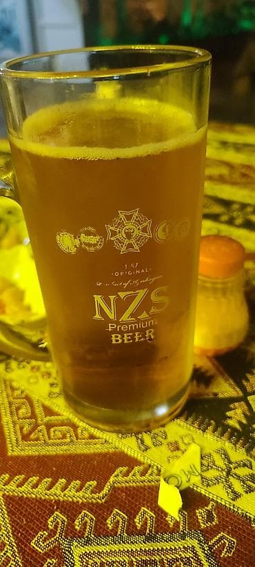 ofisiant vakansiya bakı: Ofisiant tələb olunur, Kafe, Gündəlik ödəniş, İstənilən yaş — 1