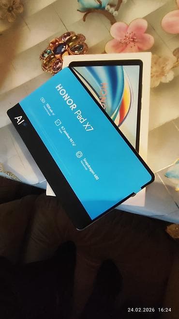 Əlimyandi satilir. HONOR Pad X7 planşet Nomre gedir. 128/6