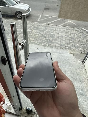 apple iphone 4: IPhone 11, Ağ, Face ID — 2