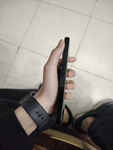 Mobil telefon və aksesuarlar: Məhsul: Qara rəngli smartfon üçün sərt qoruyucu örtük (case) Təsvir — 5