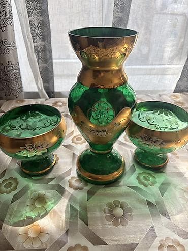 gül qablari: Vaza dəsti, Bogem şüşəsi — 1