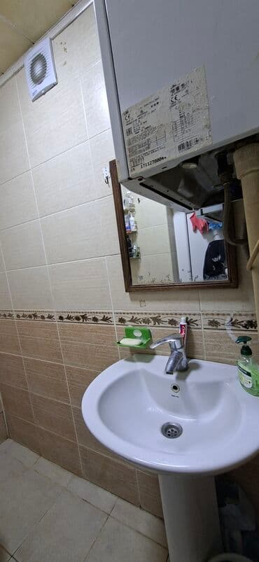 сайты где продают квартиры: Bakı, Bayıl, 2 otaqlı, Köhnə tikili, 45 kv. m — 15