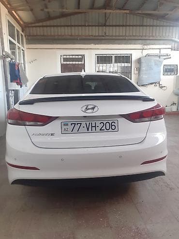 hyundai tucson 2006: Hyundai Avante sedan – ağ rəng, şəhər və magistral üçün rahat və — 4