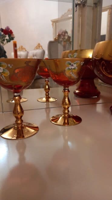 Otaq bitkiləri: Qədəhlər — 1