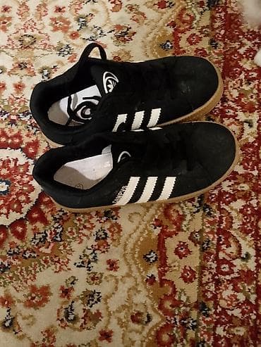 Qara rəngdə idman üslublu ayaqqabı - Üst material: parça/süet — 1