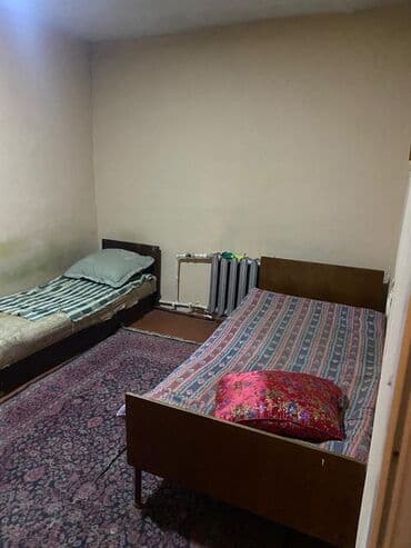 Günlük kirayə mənzillər: 20-ci sahede,Elay sadliq saraydan,300 metr mesafede, 3 mertebeli evin — 5