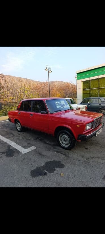 hibrit masinlar turbo az: Model: Lada (VAZ) 2107 sedan Rəng: parlaq qırmızı Kuzov: 4 qapılı — 2