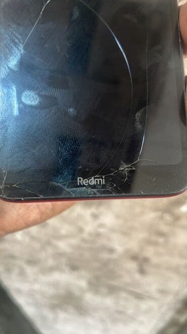 чехол на телефон fly fs458 stratus 7: Redmi 7A, 32 GB, rəng - Qırmızı, Qırıq — 1