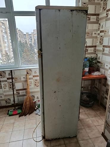 netbook satiram: İki kameralı soyuducu Xüsusiyyətlər: - Üst bölmə: dondurucu, aşağı — 3