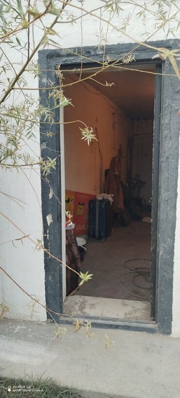 автомойка в аренду: Əsas yol qırağı 3 otaqlı Ev satıram və Abyekt satıram 3 qara qapı 2 — 3